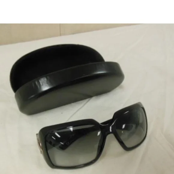 Gucci | Accessories | Authentic Gucci Sunglassescolor Black  display picture 1
